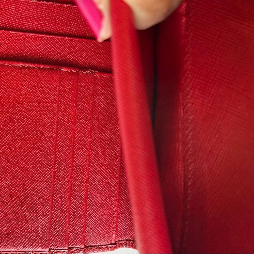 PRADA red Saffiano Leather Wallet. PRADA logo on flap. Preowned condition. - Picture 12 of 16